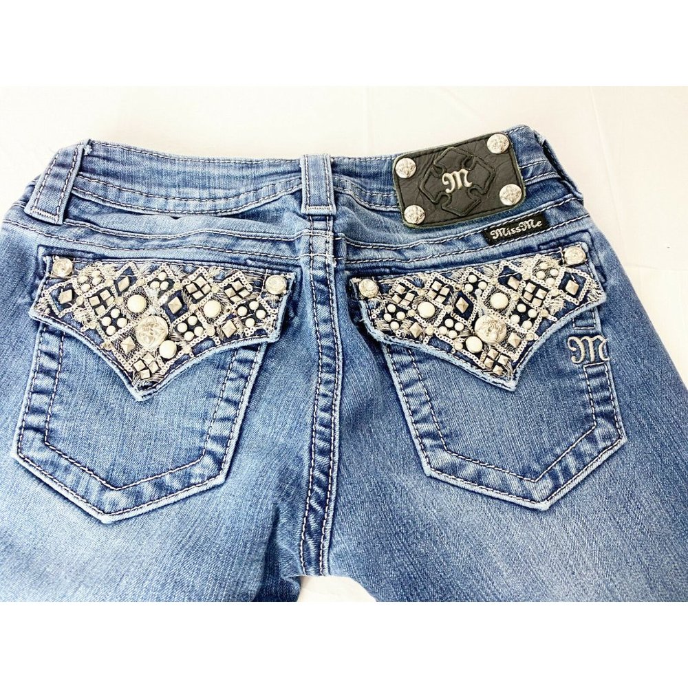 Miss Me Size 26 (Actual 26x28) Bling Pocket Flaps Boot Jeans EUC